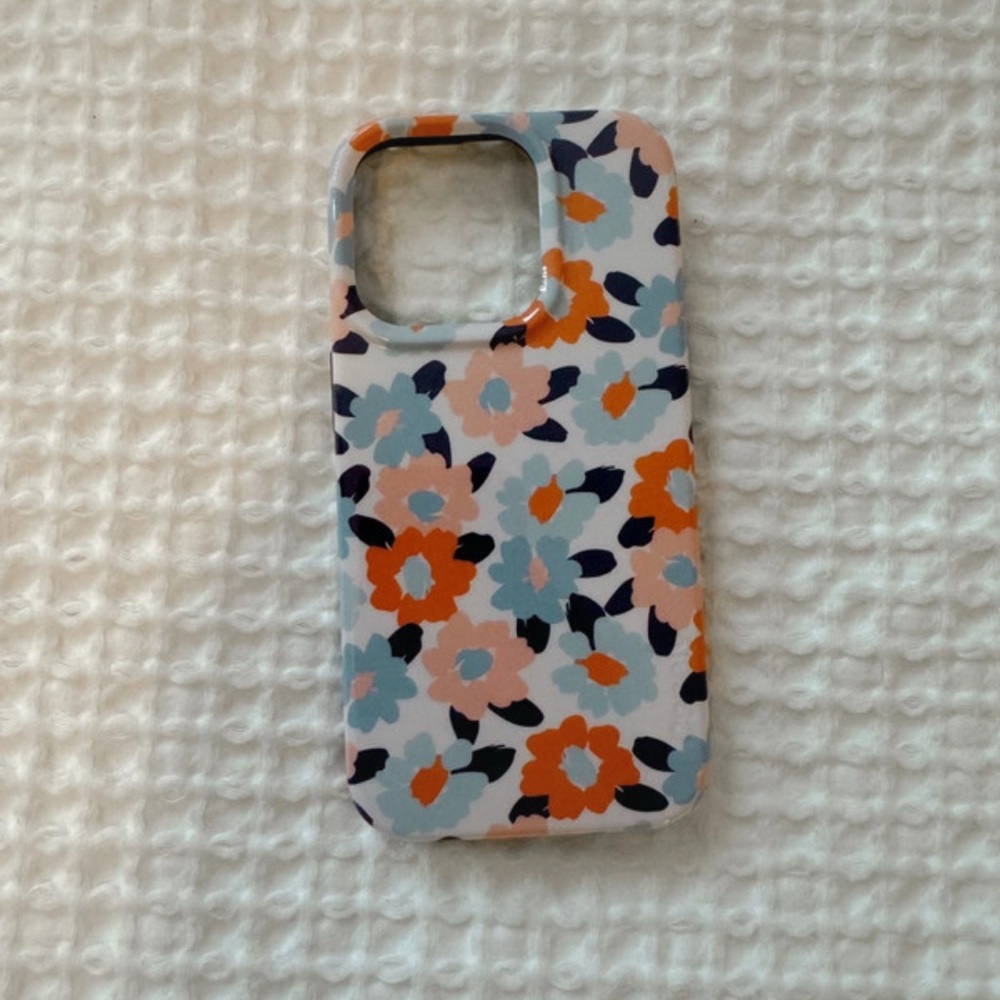 iPhone 15 Pro Case - Picture 3 of 5